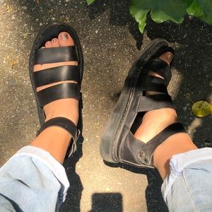 doc marten clarissa brando sandals 🏴